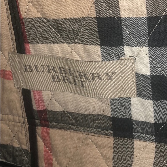 Authentic Burberry Woman’s Jacket - Picture 4 of 6